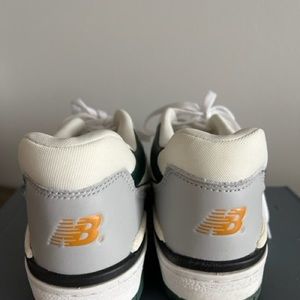 NEW BALANCE 550. NEW
